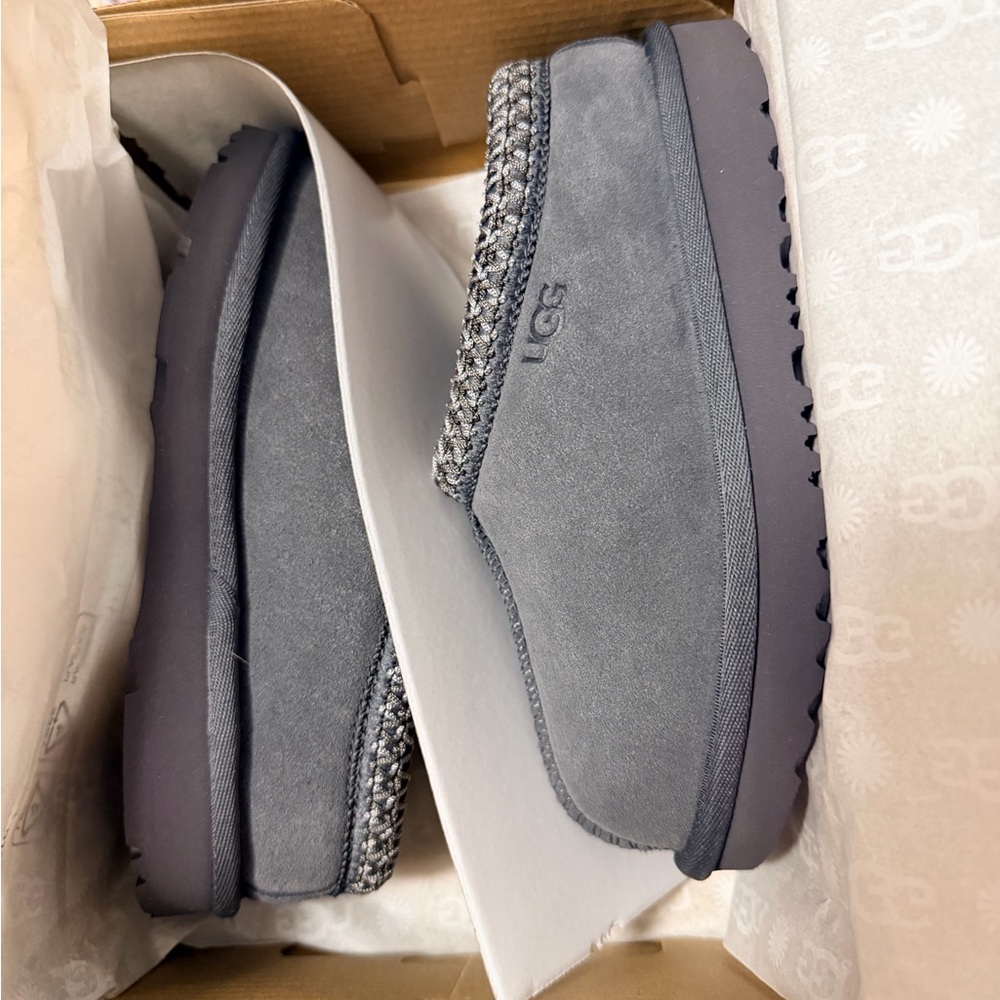 UGG kids Charcoal Loafers